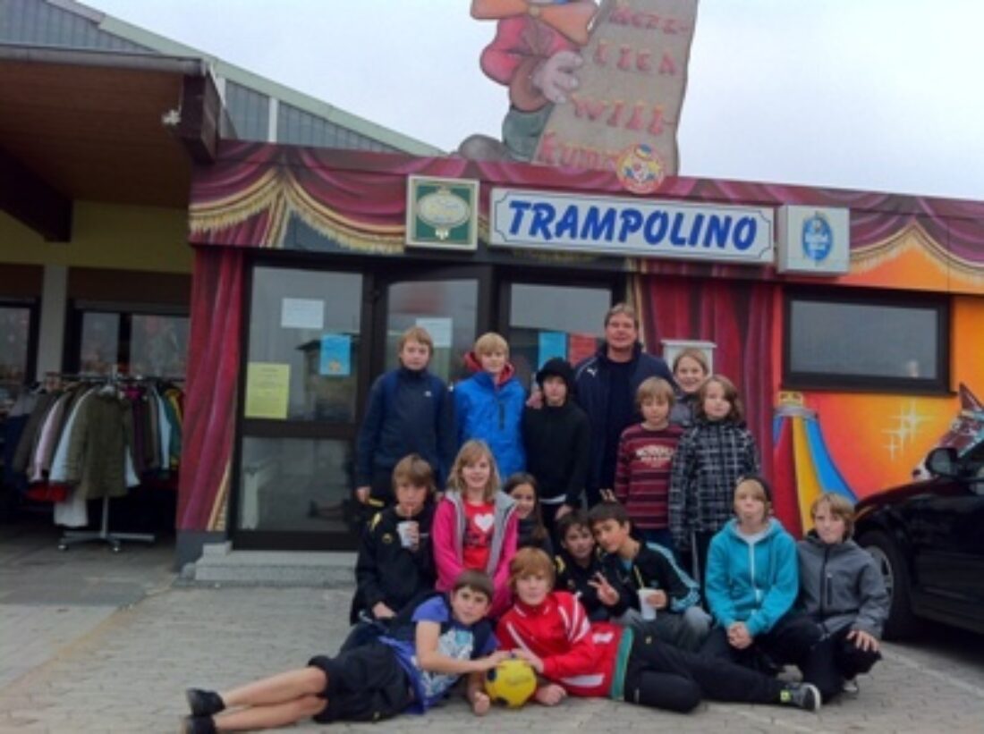 DII zu Besuch beim Trampolino in Andernach
