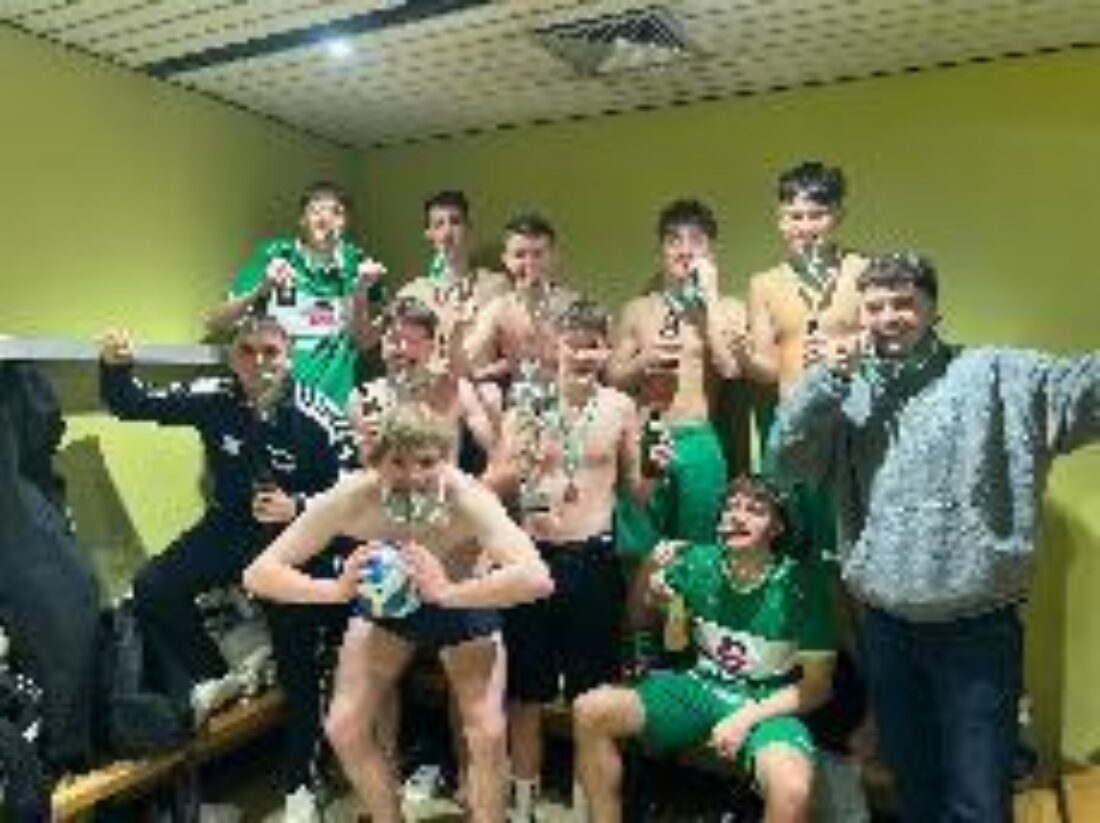 A-Junioren feiern Kreismeistertitel im Futsal